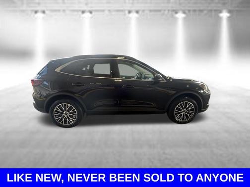 Agate Black Metallic 2024 Ford Escape PHEV Base