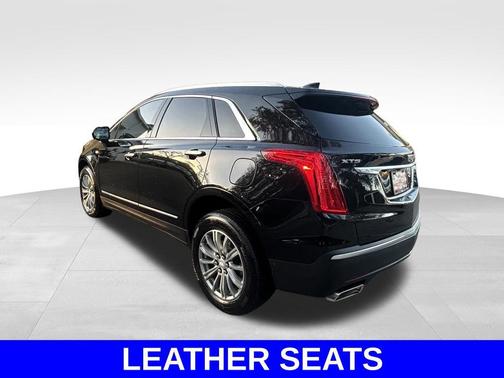 Stellar Black Metallic 2017 Cadillac XT5 Luxury