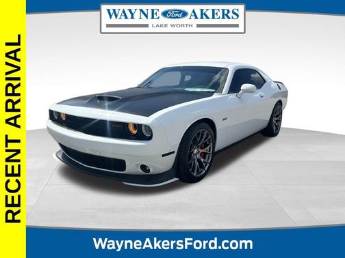 2015 Dodge Challenger SRT 392