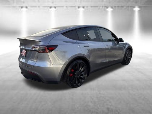 Quicksilver 2024 Tesla Model Y Performance Dual Motor All-Wheel Drive