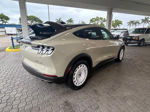 Desert Sand 2025 Ford Mustang Mach-E GT