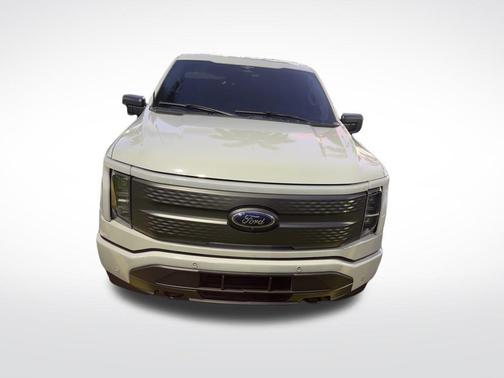 Avalanche 2023 Ford F-150 Lightning XLT
