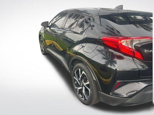 Black Sand Pearl 2019 Toyota C-HR XLE