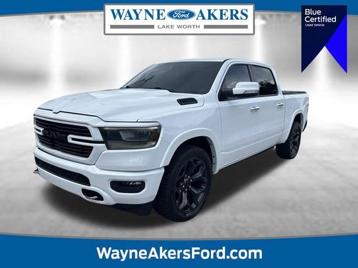 Bright White Clearcoat 2022 RAM 1500 Laramie