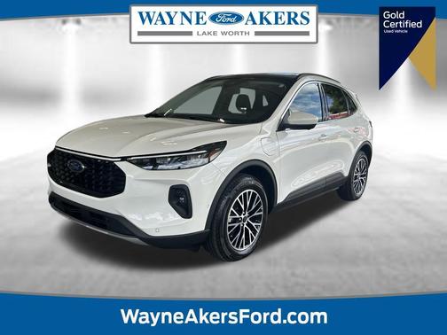 Star White Metallic Tri-Coat 2024 Ford Escape PHEV SE