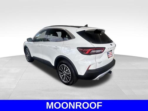Star White Metallic Tri-Coat 2024 Ford Escape PHEV SE