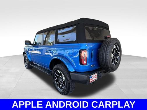 Velocity Blue Metallic 2024 Ford Bronco Outer Banks