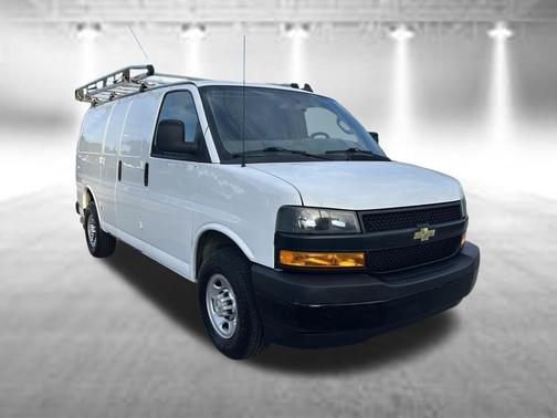 Summit White 2020 Chevrolet Express 2500 Work Van