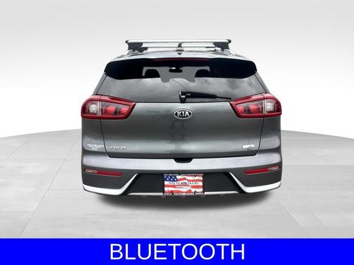 2017 Kia Niro LX