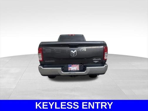 2023 RAM 2500 Big Horn Crew Cab 4x4 8' Box