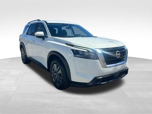2025 Nissan Pathfinder SV FWD