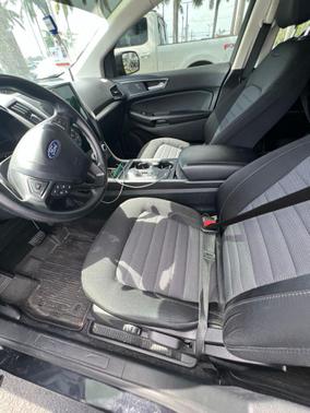 Agate Black Metallic 2024 Ford Edge SE