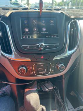 Mosaic Black Metallic 2020 Chevrolet Equinox LS