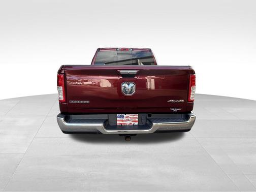 Delmonico Red Pearlcoat 2019 RAM 1500 Big Horn