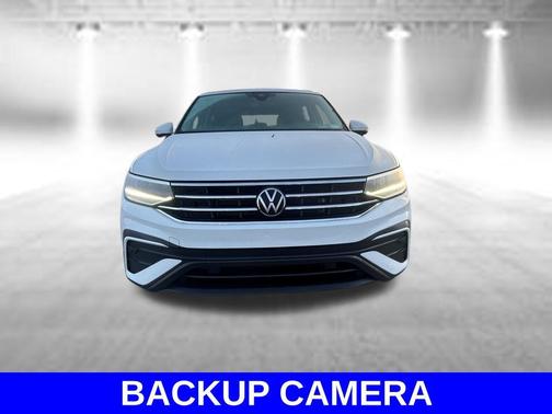 Pure White 2024 Volkswagen Tiguan 2.0T SE