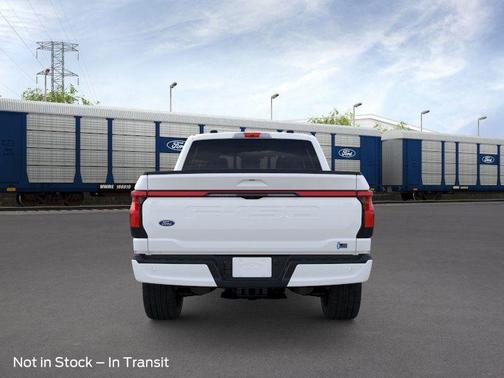 Star White Metallic Tri-Coat 2025 Ford F-150 Lightning Platinum