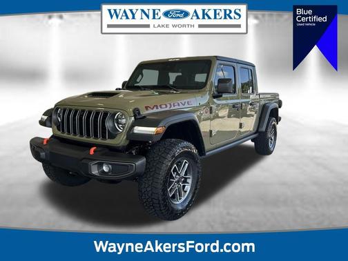 41 2025 Jeep Gladiator Mojave 4x4