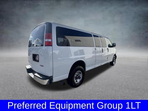 Summit White 2020 GMC Savana 3500 RWD 3500 Extended Wheelbase LT