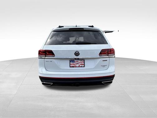 White 2021 Volkswagen Atlas 3.6L SEL Premium