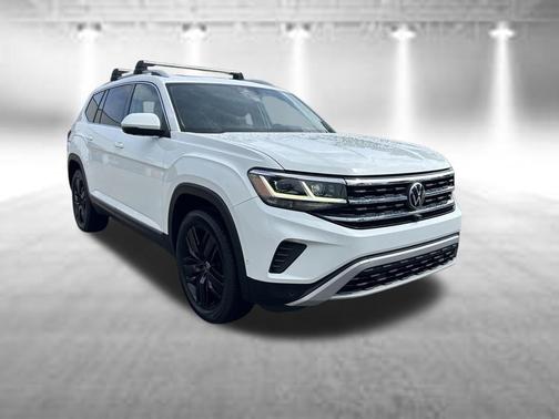White 2021 Volkswagen Atlas 3.6L SEL Premium