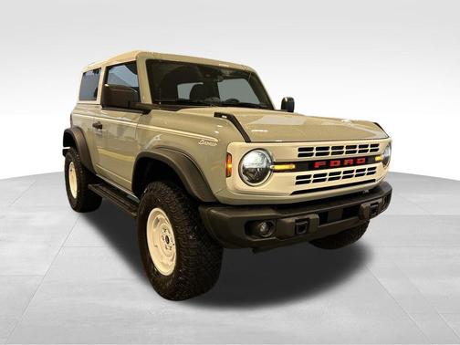 Cactus Gray 2024 Ford Bronco Heritage Edition