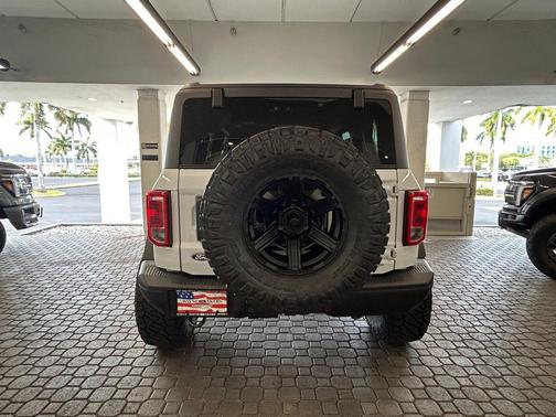 Oxford White 2026 Ford Bronco Big Bend