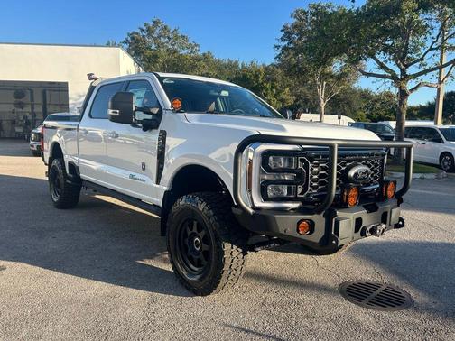 Oxford White 2026 Ford F-250 XLT