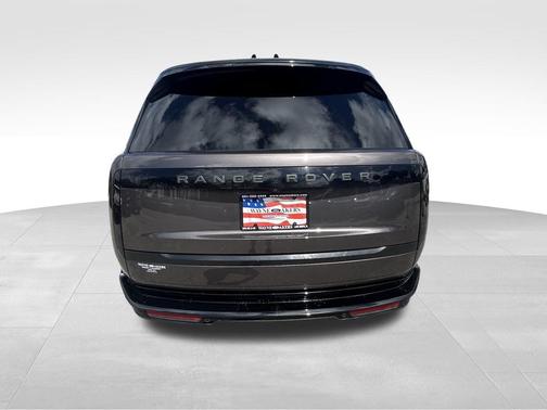 2022 Land Rover Range Rover P530 SE