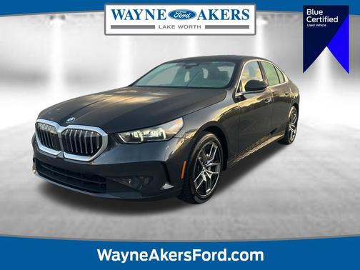 Dark Graphite 2026 BMW 530 530i