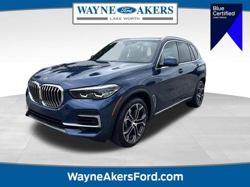 Phytonic Blue Metallic 2023 BMW X5 xDrive40i