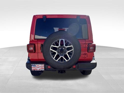 2024 Jeep Wrangler 4-Door Sahara 4x4