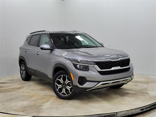 2022 Kia Seltos EX