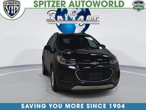 Mosaic Black Metallic 2020 Chevrolet Trax LT