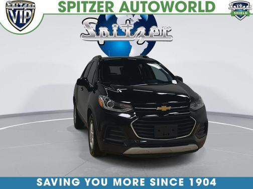 Mosaic Black Metallic 2020 Chevrolet Trax LT