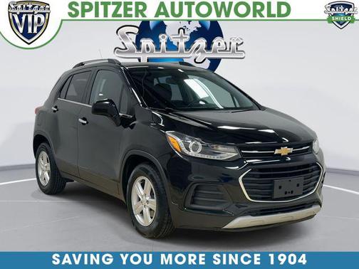 Mosaic Black Metallic 2020 Chevrolet Trax LT