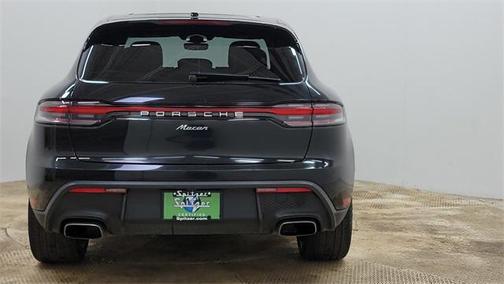 2023 Porsche Macan Base