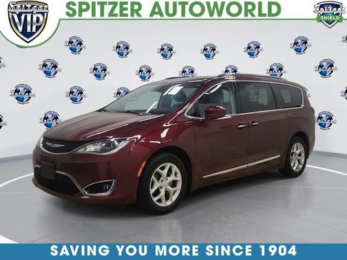 2020 Chrysler Pacifica Touring-L Plus