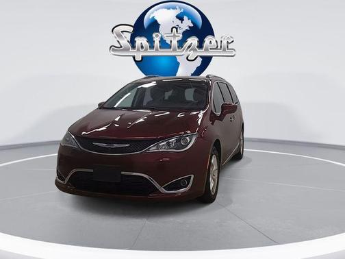 2020 Chrysler Pacifica Touring-L Plus