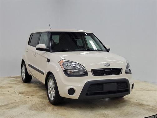 2013 Kia Soul +