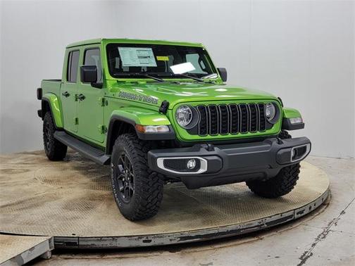 2025 Jeep Gladiator Sport