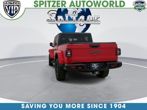 Firecracker Red Clearcoat 2020 Jeep Gladiator Rubicon