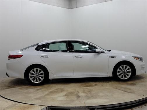 2018 Kia Optima EX