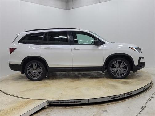 2022 Honda Pilot AWD Sport