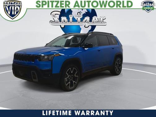Hydro Blue Pearlcoat 2026 Jeep Cherokee Overland