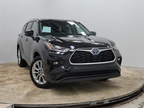 2024 Toyota Highlander Hybrid Limited