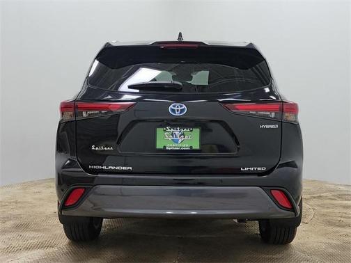 2024 Toyota Highlander Hybrid Limited