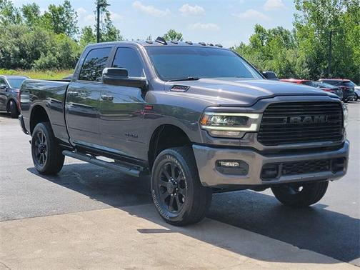 2020 RAM 2500 Big Horn Crew Cab 4X4 6'4' Box