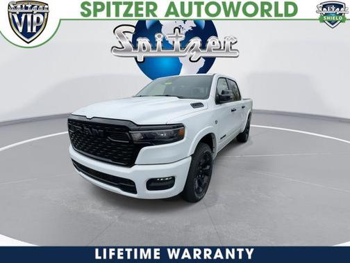 Bright White Clearcoat 2026 RAM 1500 Big Horn/Lone Star