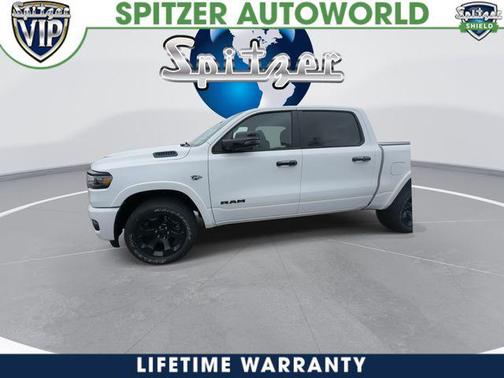 Bright White Clearcoat 2026 RAM 1500 Big Horn/Lone Star