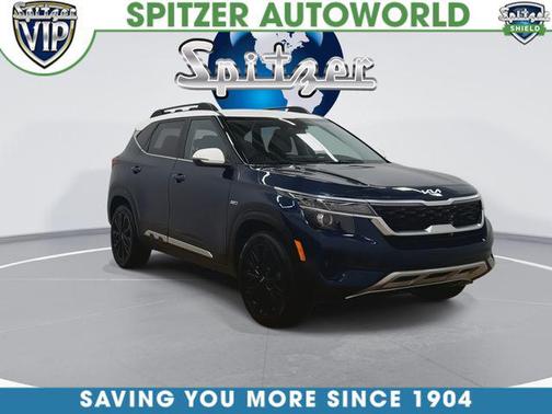 Dark Ocean Blue/White Roof 2023 Kia Seltos Nightfall Edition